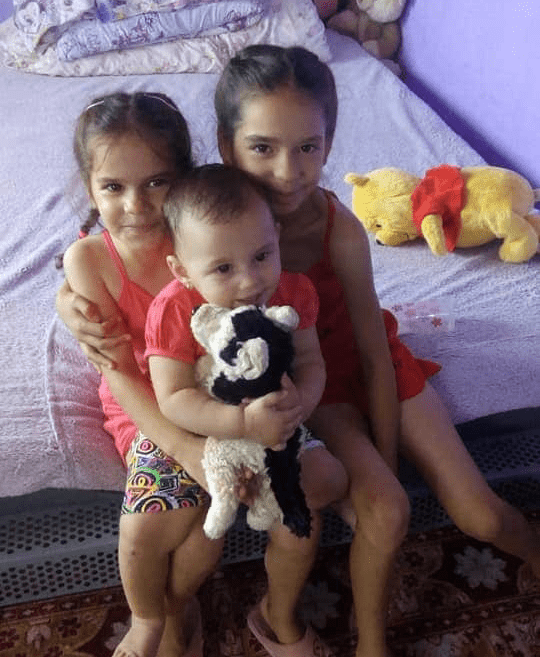 AUG-15-ANDRADA-ELANA-MIHAITA-SM-min